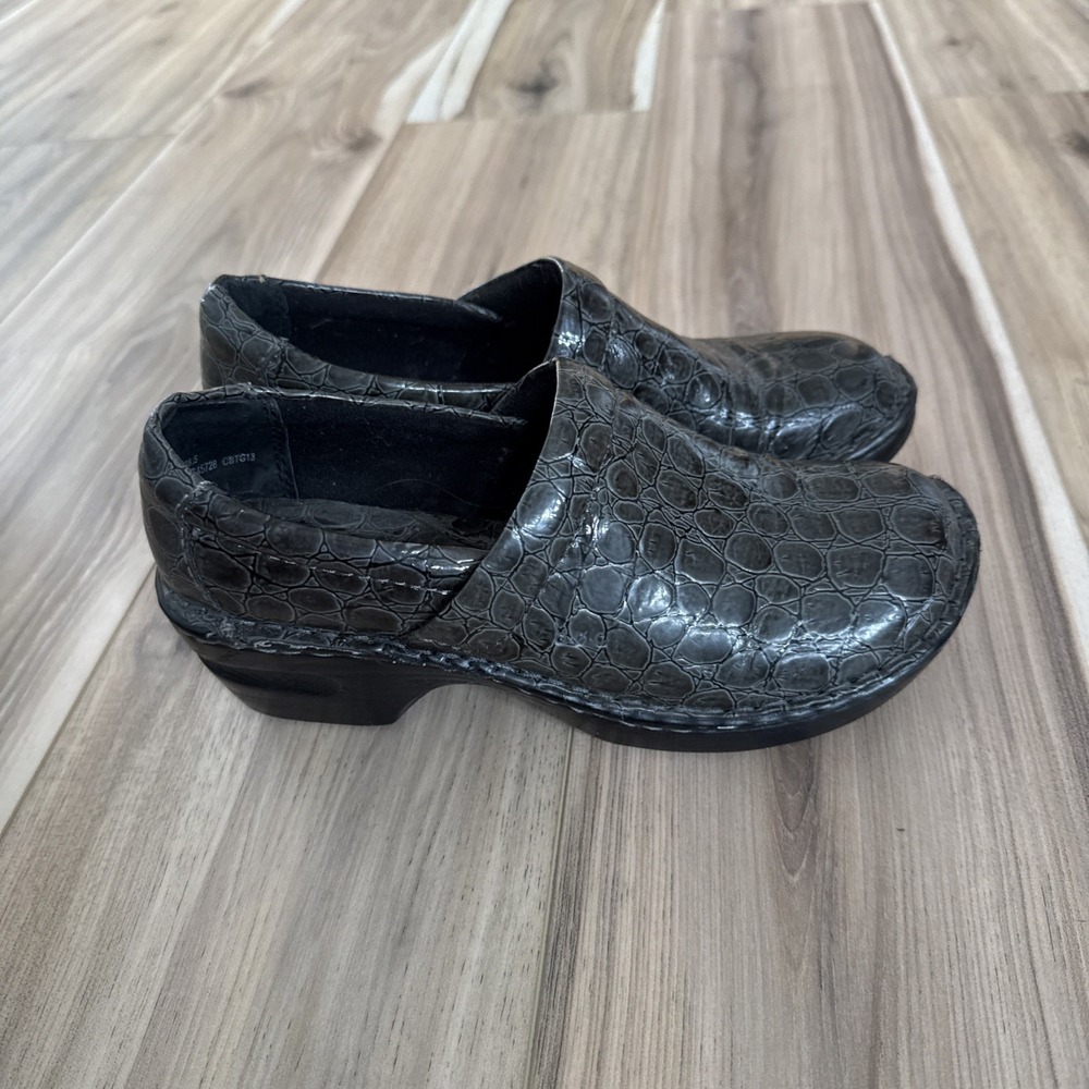 BOC BY BORN COMFORT CLOGS BLACK Dk Gray Vegan Alligator WORK SHOES US 7.5/ 38.5